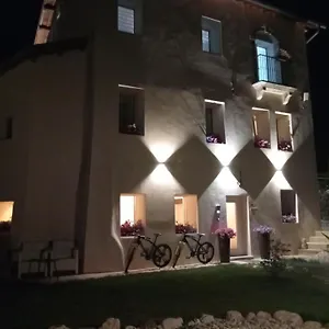 Alojamento de Acomodação e Pequeno-almoço Casa Borriero Charme