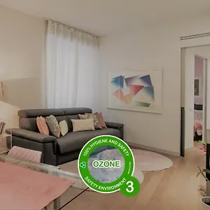  Apartment Madeleine In Brera