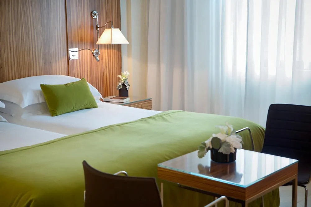 Starhotels Anderson Milán 4*,